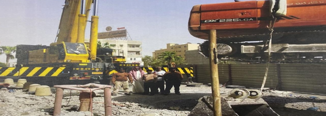 هدم مبنى قديم بأمان
