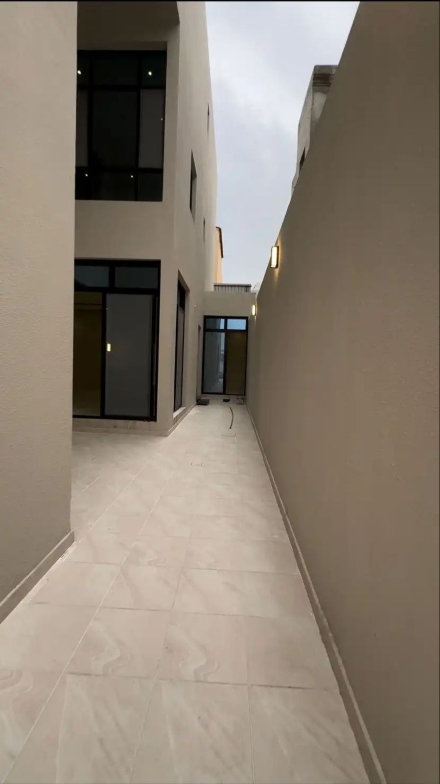 سواتر خصوصية حديثة